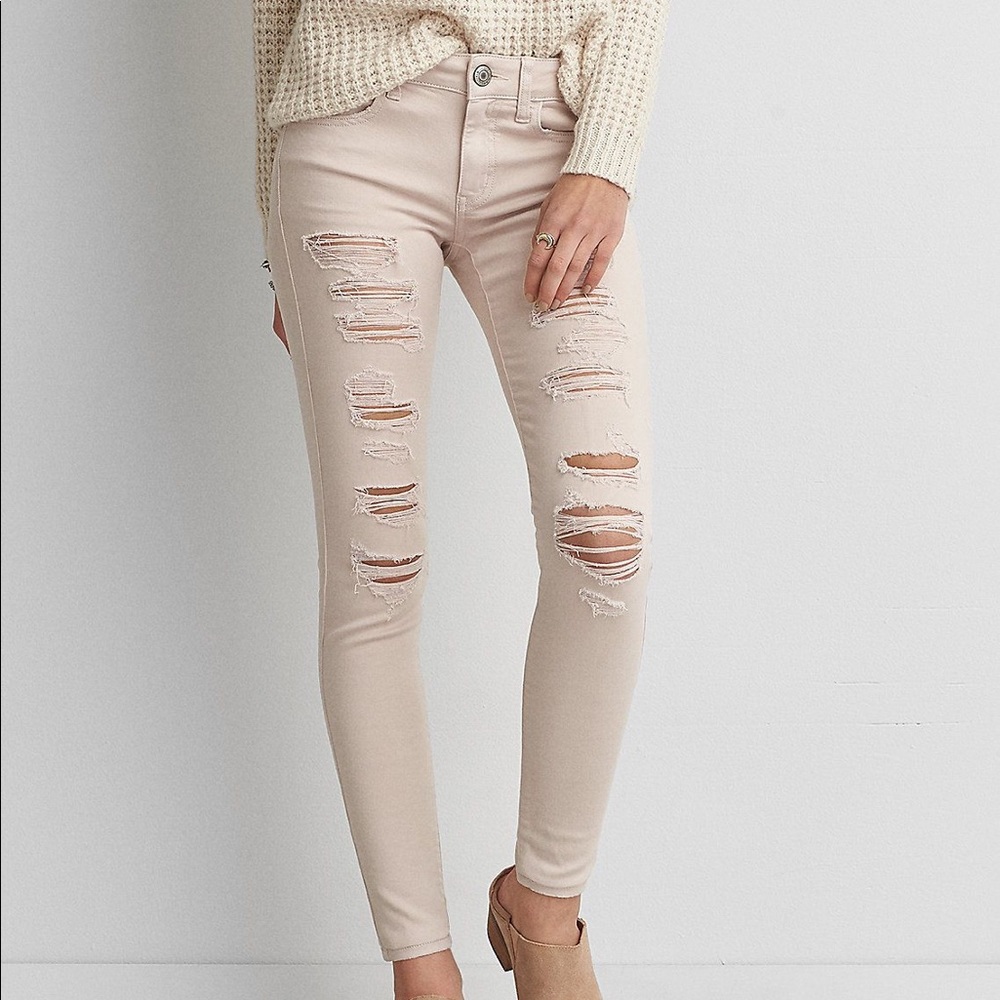 Beige pink American Eagle skinny jeans never worn